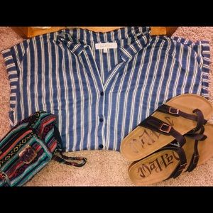 🌟3 for 30!🌟✨Eden & Olivia Stripe Button Down✨